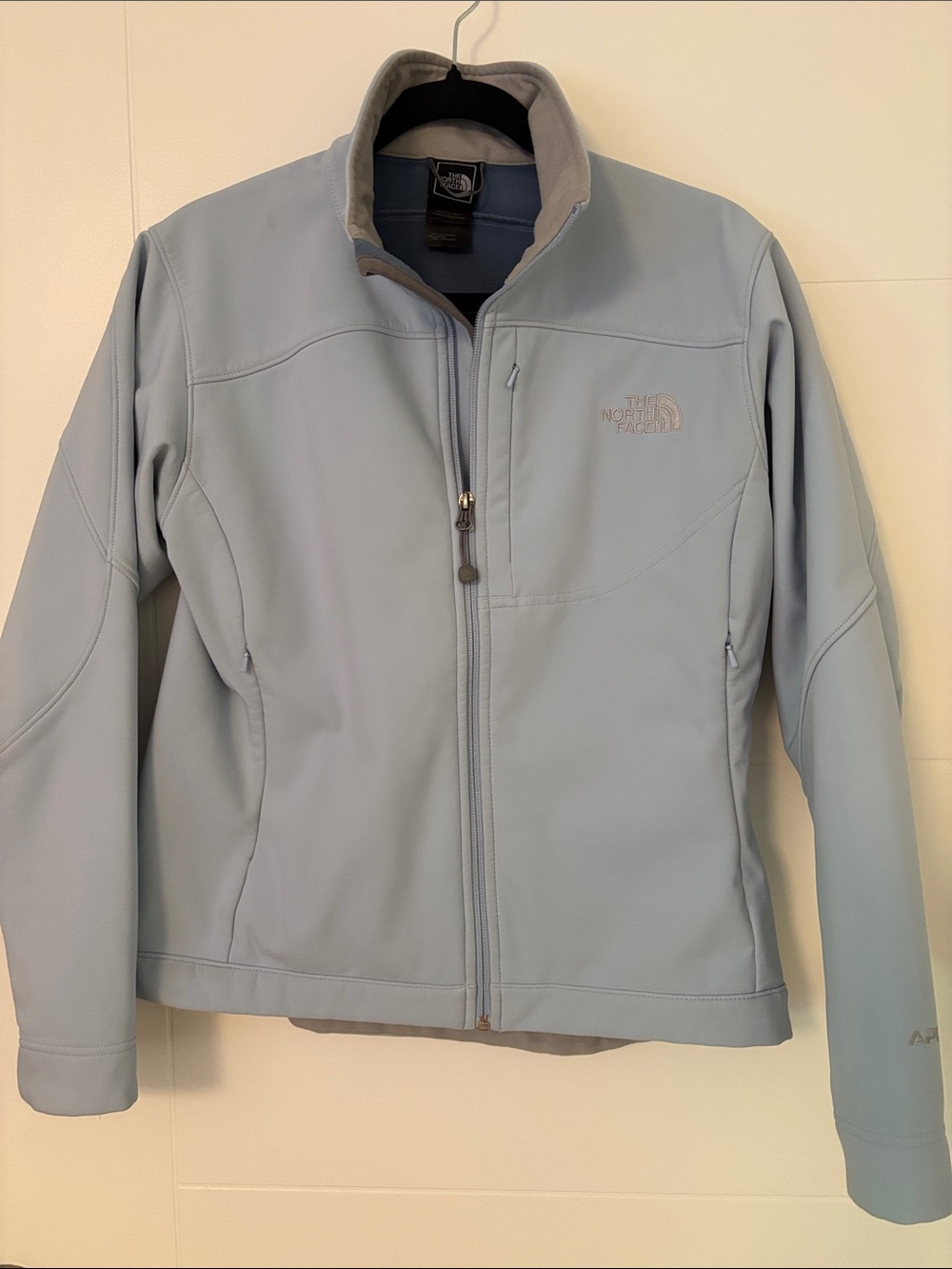 The North Face Women's Pale Blue Softshell Utility Jacket